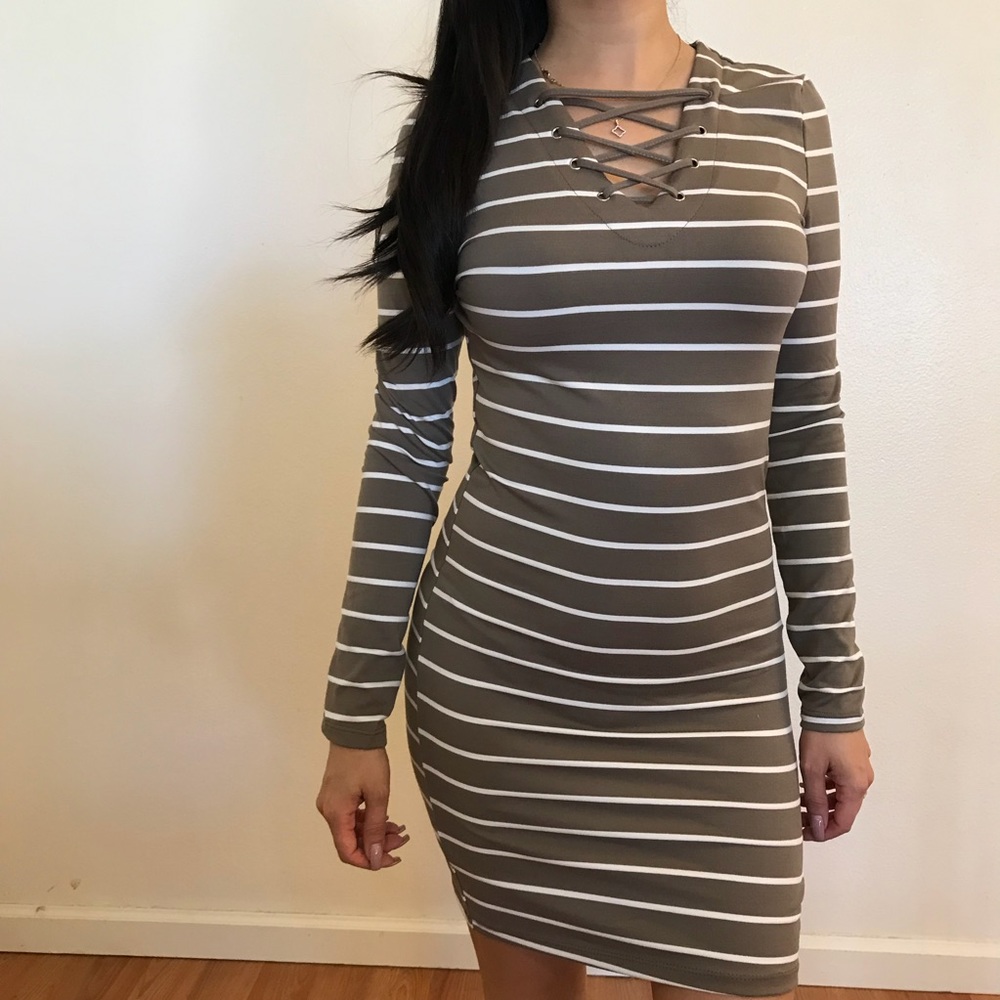 🆕 Taupe Lace Up Front Striped Mini Dress - Picture 1 of 8